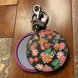 5️⃣/5️⃣Coach Mirror Bag Charm Keychain With Floral Print USED